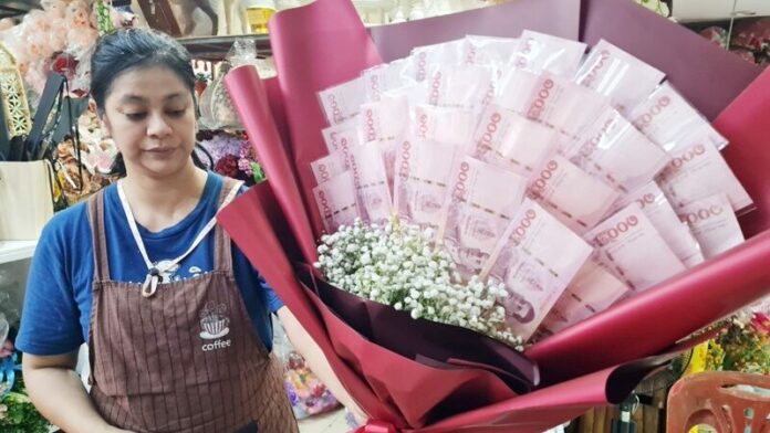 ดอกเงิน