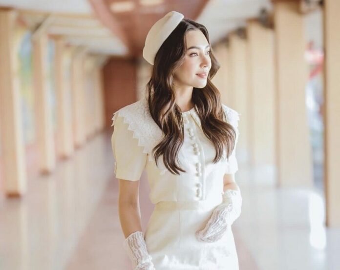เบลล่า ขึ้นทำเนียบนางเอกสาวโอนไว