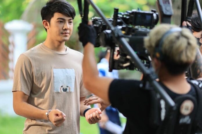 คัท ธนวัฒน์