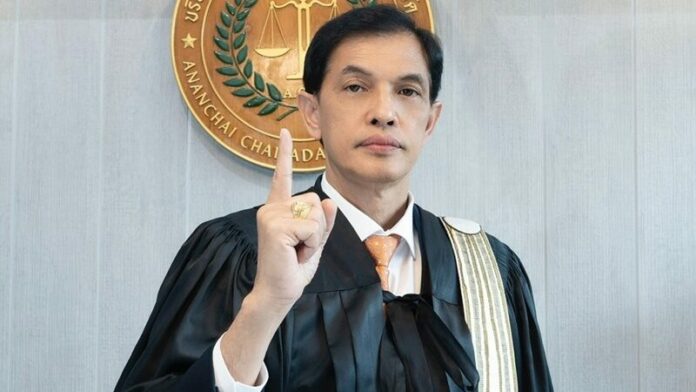 ดัง