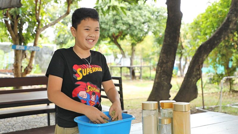 ปลูกผักปลูกรัก ชื่นชมวิถีชีวิตที่พึ่งพาตนเอง