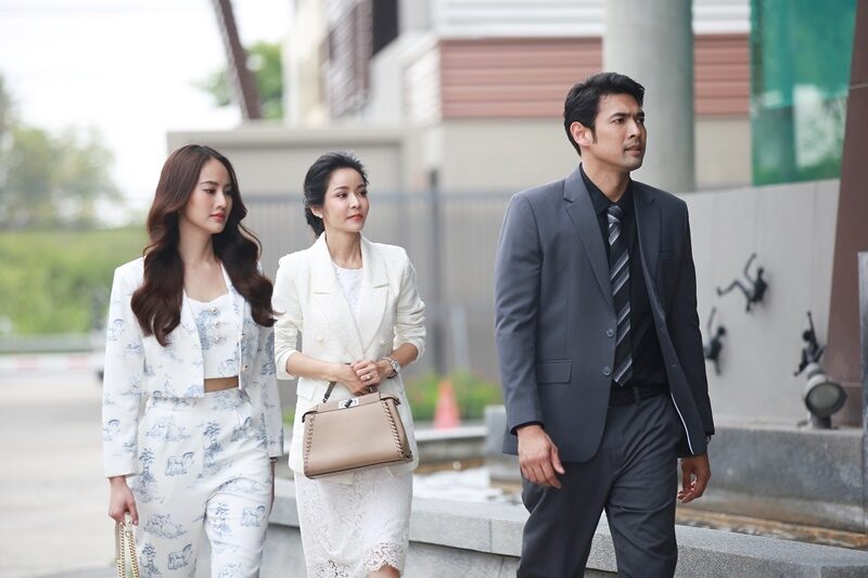 สร้อยนาคี