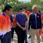 สุวัจน์ นำผู้สมัคร ส.ส. โคราช ลงพื้นที่ วางแผนแก้ปัญหาน้ำท่วมน้ำแล้ง อ้อนขอคะแนนชาวบ้าน