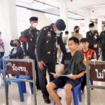 กองทัพบก โว ชายไทยแห่สมัครเป็นทหาร หลากหลาย ทั้งจบ ป.ตี-ป.โท พระภิกษุ