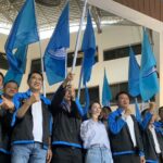 ลั่นกลองรบ! ปชป. ส่งมอบธงชัย 33 ผู้สมัคร ส.ส. มั่นใจนำชัยชนะ ปักธงเมืองกรุงได้แน่