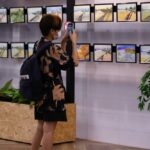 นิทรรศการศิลป์ ‘Art Journey’ ตวัดพู่กัน บันทึกสีน้ำ เล่าเรื่องรอบราง ของคนธรรมดาที่สวยไม่ธรรมดา