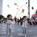 ไอคอนสยาม ร่วมกับ ททท. กรุงเทพมหานคร  และพันธมิตร จัดงานยิ่งใหญ่ “ICONSIAM Summer Kite Playground 2023”