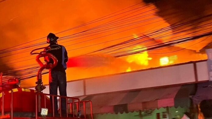 ดับเพลิง