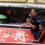 'พลอย เพชรรัตน์' ขึ้นรถแห่ ขอบคุณชาวเมือง ย้ำก้าวไกลเร่งผลักดันนโยบายหาเสียง