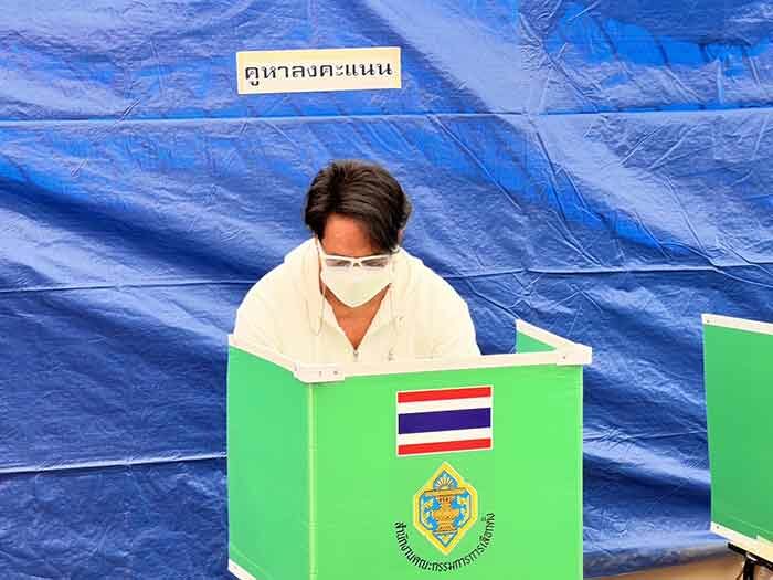 พี่เบิร์ด