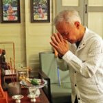 'สุวัจน์-เทวัญ' เยี่ยมบ้านคุณย่าโม รับน้ำศักดิ์สิทธิ์ ขอพรมงคล มีชัยชนะ ศัตรูแพ้พ่าย
