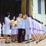 ผบ.ทบ. ประดับเครื่องหมายยศนายทหารสัญญาบัตร ผู้สำเร็จการศึกษา