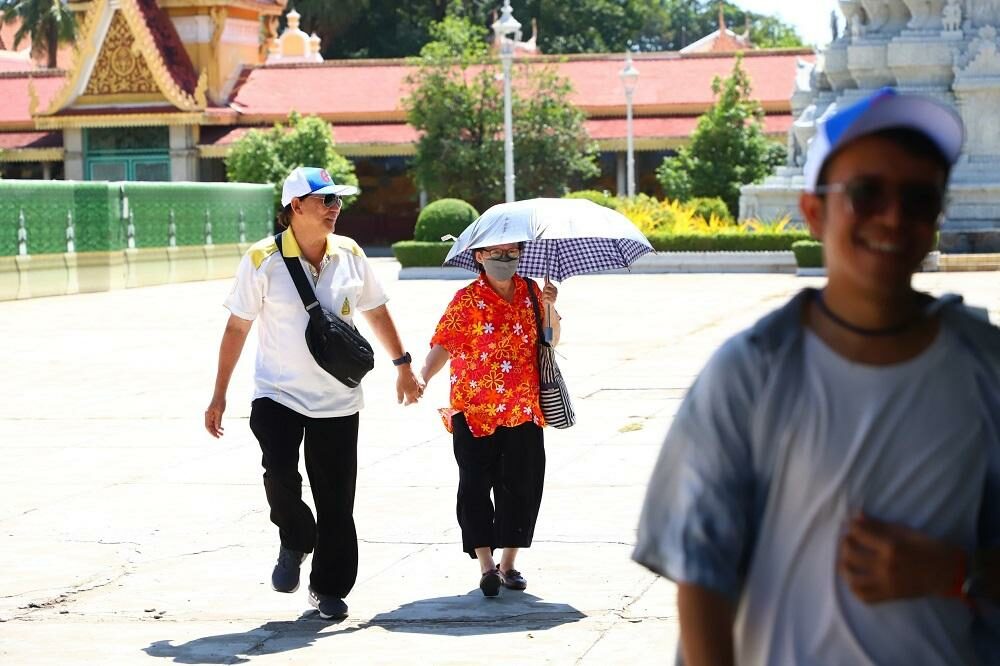 นายประเสริฐ - นางทิพวรรณ จันทร์เจริญฤทธิ์ คู่รักวัยเก๋า หนึ่งในผู้โชคดีจากกรุงเทพฯ