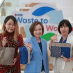ธนาคารยูโอบี ประเทศไทย จับมือศิลปินไทยแปลงชุดยูนิฟอร์มเก่าเป็นผลงานศิลปะ