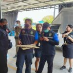 ปศุสัตว์ลุยจับซากสัตว์เถื่อน แช่ฟอร์มาลีน-โซดาไฟ เตรียมส่งร้านหมูกระทะ