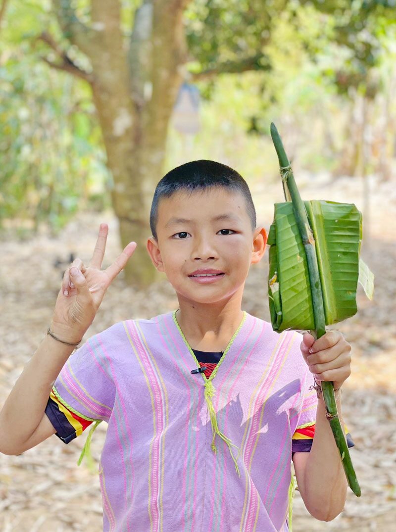 สดจากเยาวชน: กองไฟแสนอร่อย