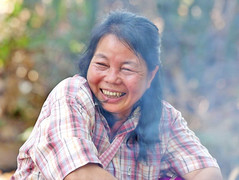 สดจากเยาวชน: กองไฟแสนอร่อย