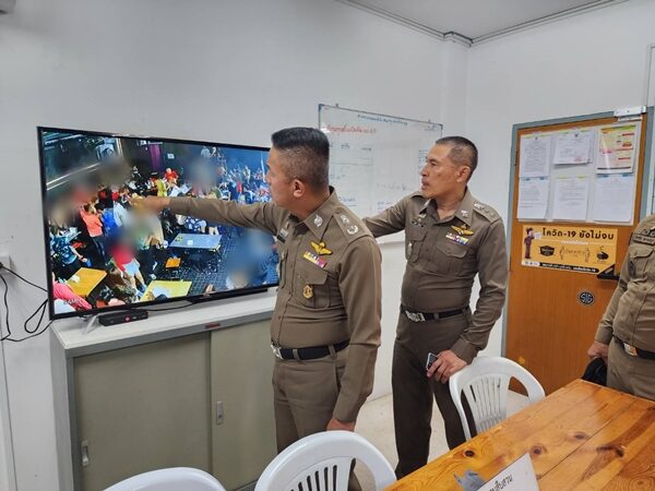หนุ่มยิง 2 ศพ กลางร้านดังในพื้นที่ จ.ฉะเชิงเรา โผล่มอบตัวกับเจ้าหน้าที่ตำรวจ สภ.แปลงยาว แล้ว