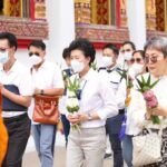 เรายกวัดมาไว้ที่เซเว่นฯ สัญจร “วันวิสาขบูชา” นำพนักงานประชาชนร่วม สวดมนต์ เวียนเทียน วัดผาณิตาราม จ.ฉะเชิงเทรา