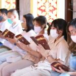 เรายกวัดมาไว้ที่เซเว่นฯ สัญจร “วันวิสาขบูชา” นำพนักงานประชาชนร่วม สวดมนต์ เวียนเทียน วัดผาณิตาราม จ.ฉะเชิงเทรา