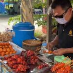 สามีภรรยา ยึดอาชีพขายไก่ย่างสูตรเด็ด ไม้ 5 บาท ส่งลูกเรียนจบ ป.ตรี-ป.โท