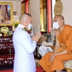 รองอธิบดีกรมมหาดเล็ก 904 อัญเชิญผ้าไตรพระราชทาน ถวาย 'วัดไก่เตี้ย'