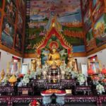 รองอธิบดีกรมมหาดเล็ก 904 อัญเชิญผ้าไตรพระราชทาน ถวาย 'วัดไก่เตี้ย'