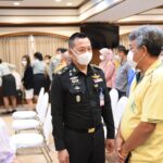 “บิ๊กกวาง” มอบทุนการศึกษา 900 ทุน บุตรทหารผ่านศึกนอกประจำการ บัตรชั้นที่ 2-3-4