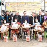มูลนิธิป่อเต็กตึ๊ง จัดงานประเพณีทิ้งกระจาด ประจำปี 2566