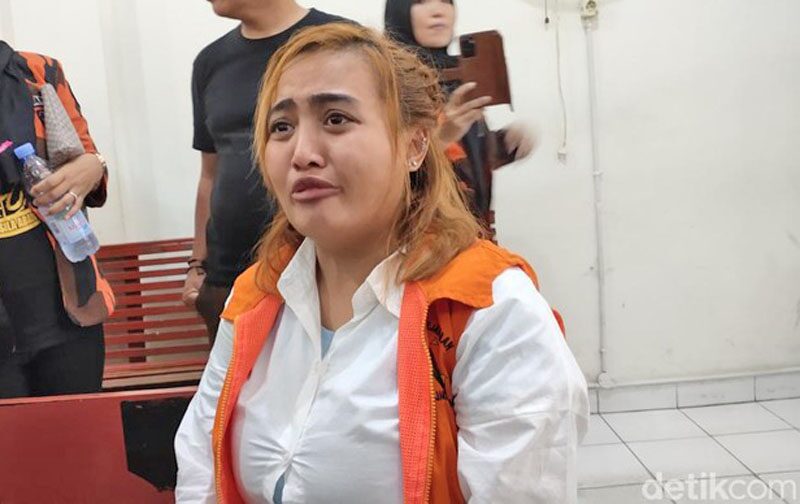 อินโดนีเซียตัดสินคุก 2 ปี สาวโพสต์ติ๊กต็อก “อ่านอัลกุรอาน” ก่อน “โชว์กินหมู”
