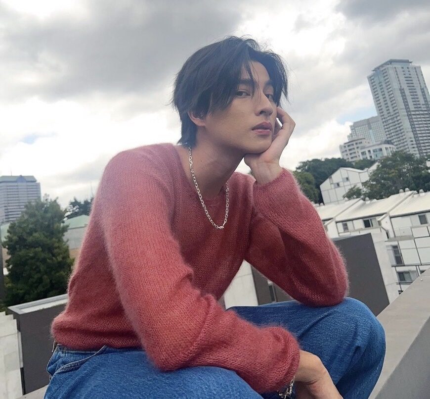 กลัฟ ความลับแตก