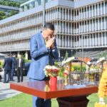 ‘เศรษฐา’ถือฤกษ์ 07.59 สักการะสิ่งศักดิ์สิทธิ์รัฐสภา บอกพร้อมแถลงนโยบาย ไม่มีปัญหา