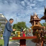 ‘เศรษฐา’ถือฤกษ์ 07.59 สักการะสิ่งศักดิ์สิทธิ์รัฐสภา บอกพร้อมแถลงนโยบาย ไม่มีปัญหา