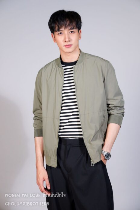 เปิดภาพแรก