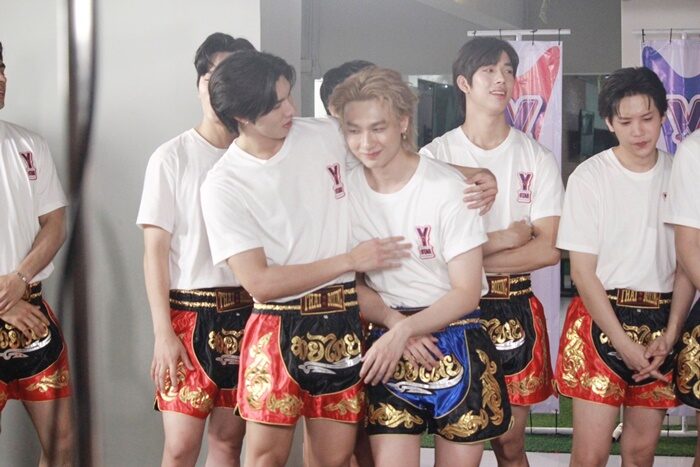 พิณ