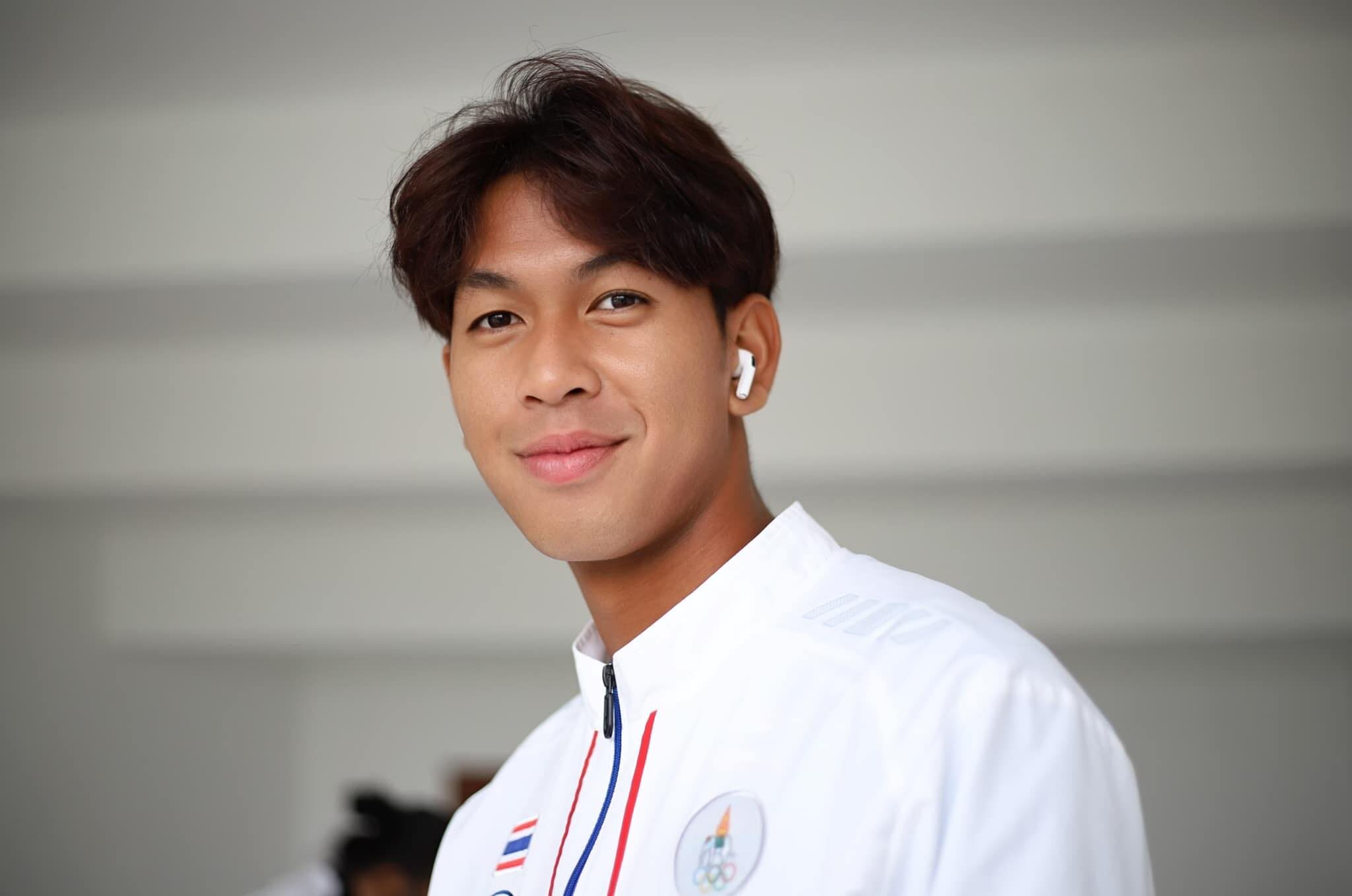บูม กษิดิศ สำเร็จ