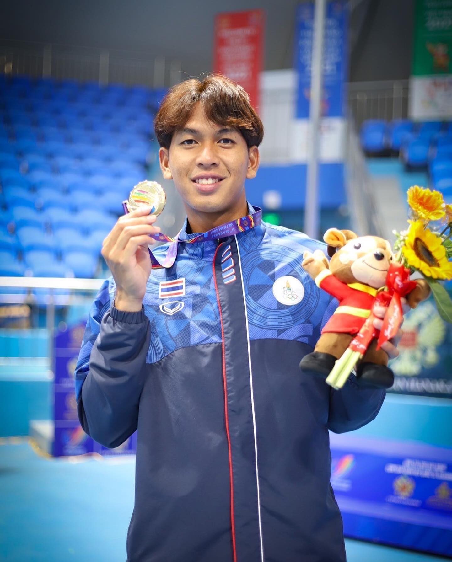 บูม กษิดิศ สำเร็จ