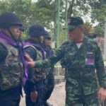 ผบ.ทบ. พบปะให้กำลังใจกำลังพล ป้องกันชายแดนไทย-กัมพูชา กกล.สุรนารี