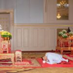 “ผบ.ทร.” นำกำลังพลทำบุญตักบาตรถวายเป็นพระราชกุศล ในหลวงรัชกาลที่ 9
