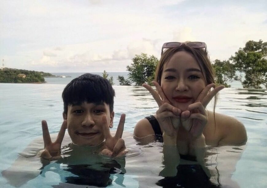 แก้มบุ๋ม กราฟชีวิตพุ่ง