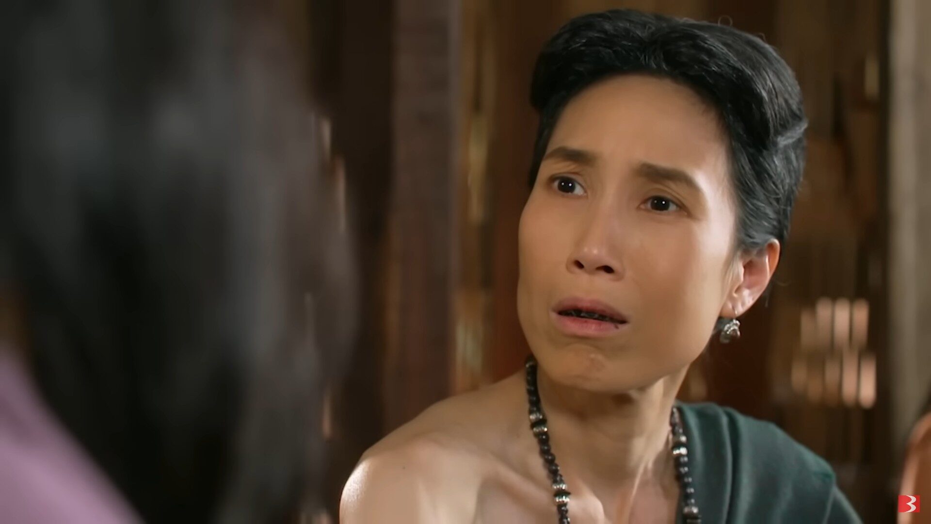 "ยายกุย" รับบทโดย รัดเกล้า อามระดิษ