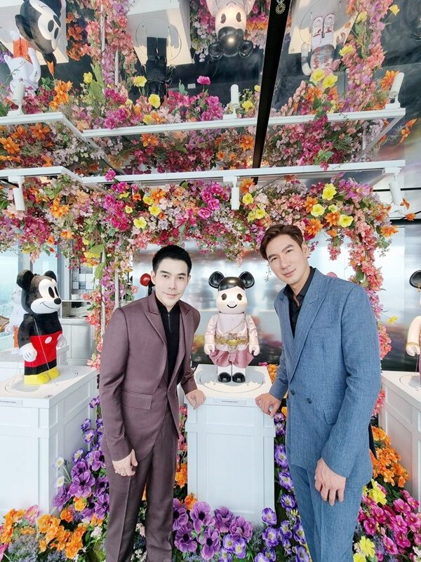 วนัช