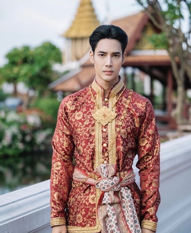 สมเด็จพระเจ้าอยู่หัวบรมโกศ (เจ้าฟ้าพร) รับบทโดย เด่นคุณ งามเนตร