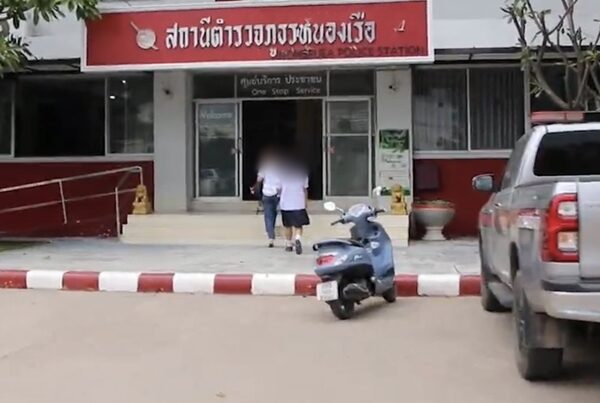 แม่สุดเจ็บปวด ลูกสาววัย 13 ปี ถูกรุ่นพี่วัย 16 ปี รุมตบ กะโหลกบวม-ตาปิด หลังถูกใส่ไฟหาว่าท้าตี ร้องคดีไม่คืบหน้า