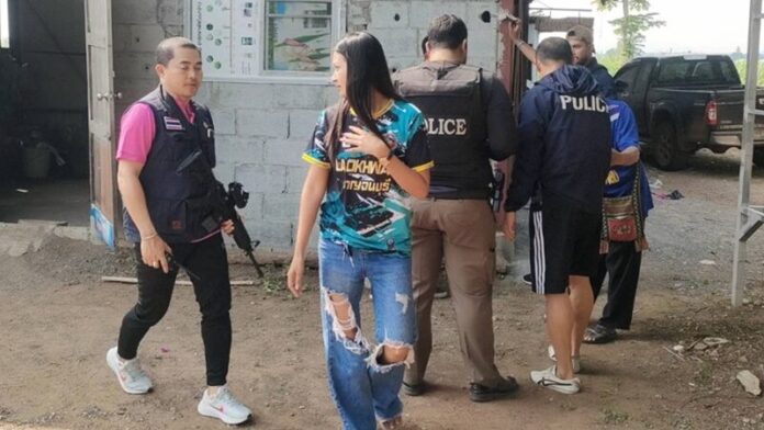 พ้นคุกปีเดียว