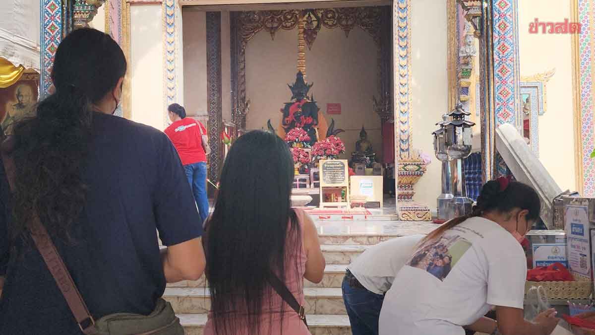 ขอพร ท้าวเวสสุวรรณ จุดธูป-ล้วงไหได้เลขเด็ด สาวเผยเรื่องปาฏิหาริย์