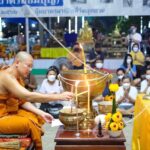 เชิญร่วมงาน ประเพณีลอยกระทง สักการะขอพร หลวงปู่ขาว วัดอุทยาน