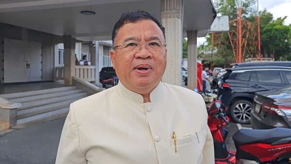 นายสุขพิชัย เชาวกุล ผู้อำนวยการสำนักงานพระพุทธศาสนาจังหวัดตรัง