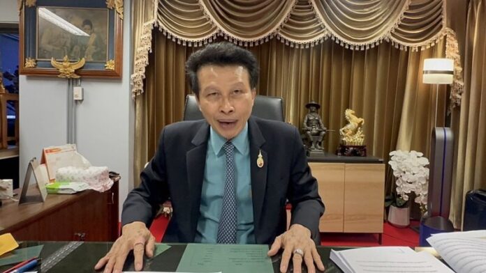 นายวิรุฬห์ ฉันท์ธนนันท์ อธิบดีอัยการสำนักงานคดีพิเศษ