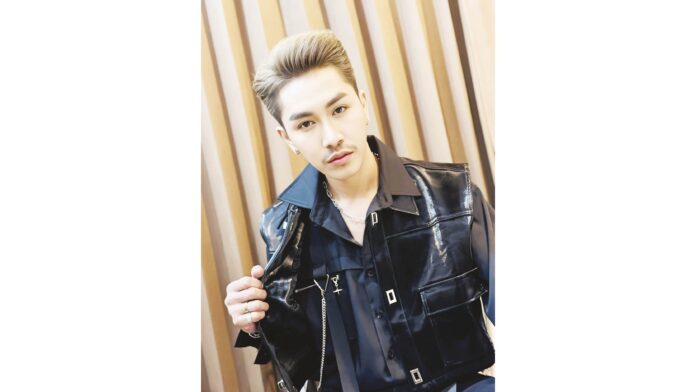 จับกระแสลูกทุ่ง 